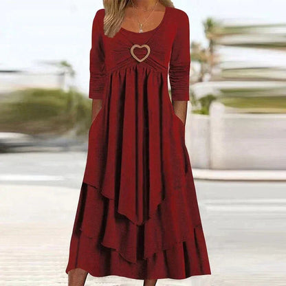 🏆👗 Tiered Midi Dress with Heart Accent – Figurschmeichelndes A-Linien-Design, luftiger Stoff & süßes Herzdetail – Perfekt für Reise & Feiern versandfrei