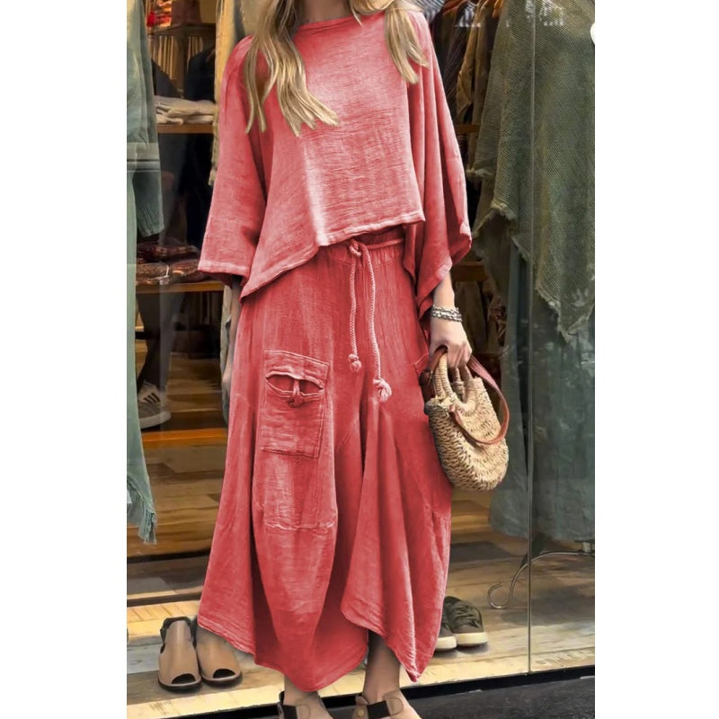 Lässiger 2-teiliger Anzug aus Oberteil mit Rundhalsausschnitt und locker sitzendem Rock für Damen