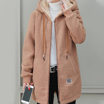📢📢HEISSER VERKAUF – 49% RABATT!!! 🎉✨ Winter Gift – Damen Wintermantel aus dicker, warmer Kunstlammwolle