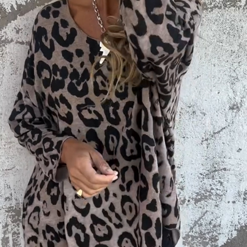 🐆 Damen-Stretchoberteil mit Leopardenmuster & Rundhalsausschnitt – Figurbetont, weicher Stoff & trendiges Design | Perfekt für Alltag, Freizeit & coole Abende – Jetzt -50%!