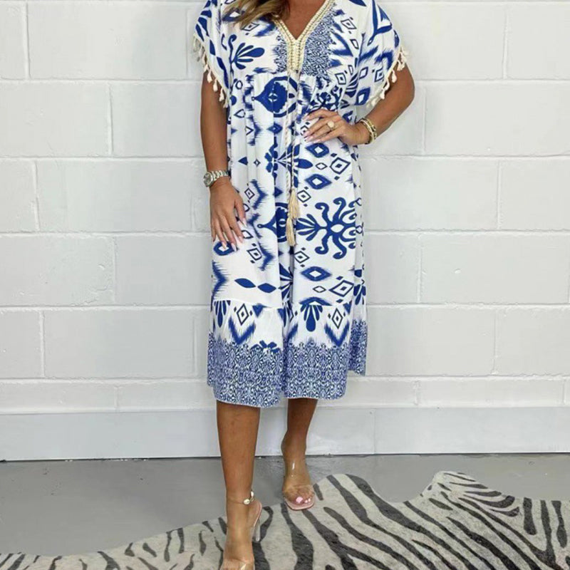 ✨Hot Sale 49% Off🌸Bedrucktes Freizeitkleid mit V-Ausschnitt und Fransen an den kurzen Ärmeln