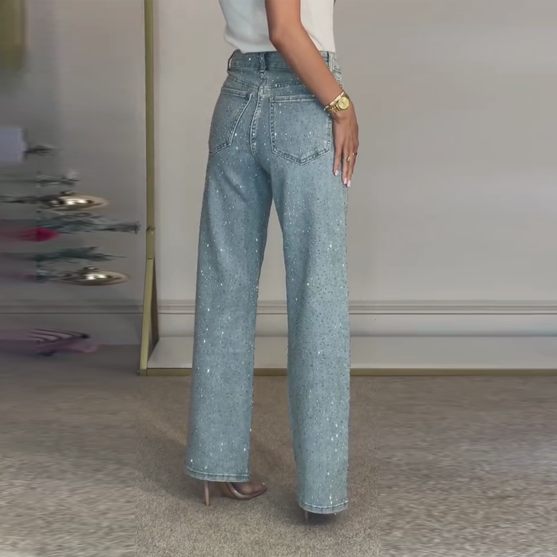 👖Kostenloser Versand✨ JEANS MIT ACCESSOIRES - Gerade Passform & Stretch, Inklusive Styling-Set, Versandkostenfrei für Limitierte Zeit 🚚💫