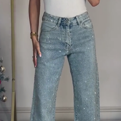 👖Kostenloser Versand✨ JEANS MIT ACCESSOIRES - Gerade Passform & Stretch, Inklusive Styling-Set, Versandkostenfrei für Limitierte Zeit 🚚💫