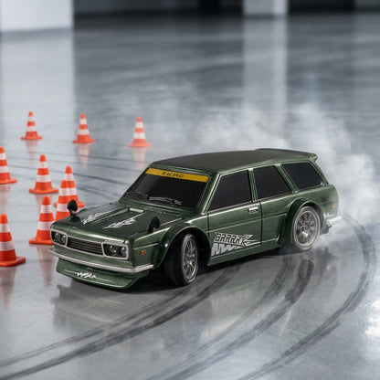 🔥Solange der Vorrat reicht 50 % Rabatt!🎉1:24 Ferngesteuertes Drift Auto mit LED Beleuchtung
