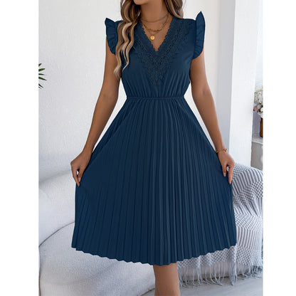 🎁 2026 Neuheit – 50 % Rabatt! 👗🌸 Spitzenkleid mit V-Ausschnitt, Rüschen und tailliertem Schnitt ✨