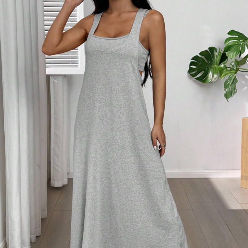👗 Zweiteiliges Tank-Maxikleid mit seitlichen Cut-outs – modern, luftig & vielseitig – perfekt für warme Tage, Strand & Partys