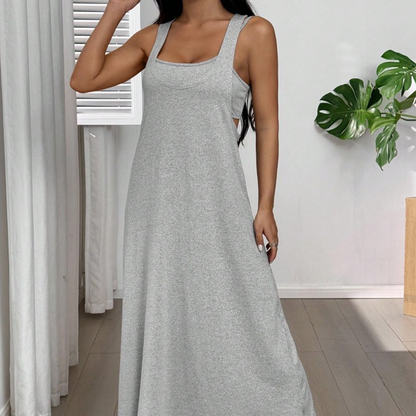 👗 Zweiteiliges Tank-Maxikleid mit seitlichen Cut-outs – modern, luftig & vielseitig – perfekt für warme Tage, Strand & Partys