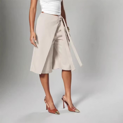 😍 2026 HOT SALE – 50% OFF! 💖 Women's Chic Tie-Front Wide-Leg Culottes – eleganter Look, luftiger Schnitt & vielseitig – perfekt für Büro, Alltag & besondere Anlässe