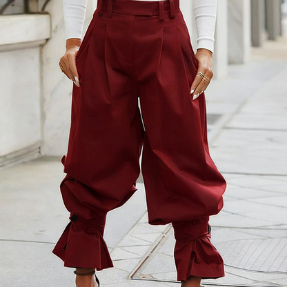 👖🎉 Damen Laternen-Hose mit Falten & Rüschenabschlüssen – Leicht & luftig – Perfekt für Sommer, Strand oder einen romantischen Boho-Look – feminin und bequem 🌸