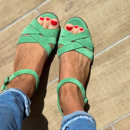 ☀️👡Step Into Summer In Style - Women's Hollow-Out Flat Sandals with Adjustable Buckle