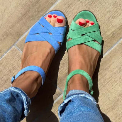 ☀️👡Step Into Summer In Style - Women's Hollow-Out Flat Sandals with Adjustable Buckle