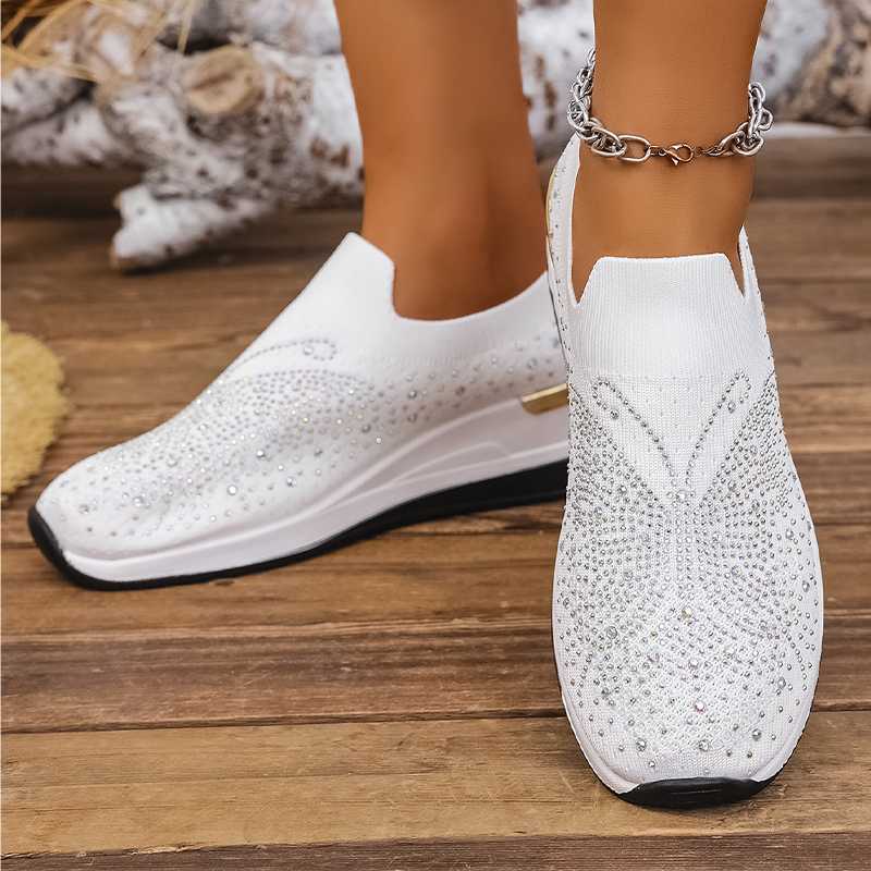 👟 Damen-Slip-On-Sneaker mit Strasssteinen & Schmetterlingsmotiv – glamouröser Look, bequem & einfach anzuziehen – perfekt für Alltag, Reisen & besondere Anlässe
