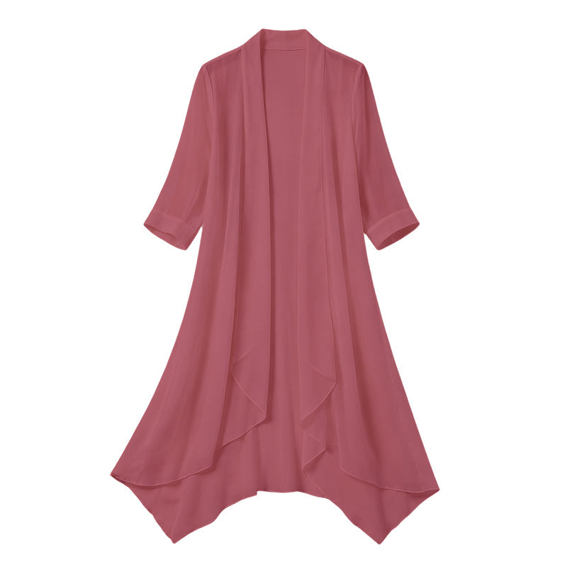 🌸 Zarter Chiffon trifft auf lässige Eleganz – dieser leichte Cardigan ist das Must-have für jede Jahreszeit. Angenehm weicher Stoff, femininer Schnitt und unendlich viele Kombinationsmöglichkeiten. Hol dir jetzt dein neues Lieblingsteil! ✨👗