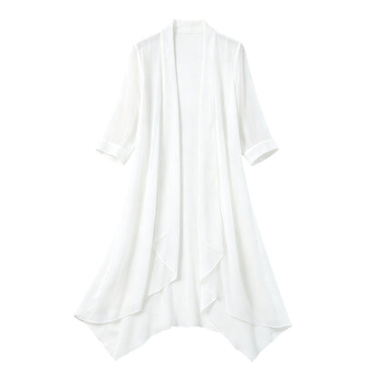 🌸 Zarter Chiffon trifft auf lässige Eleganz – dieser leichte Cardigan ist das Must-have für jede Jahreszeit. Angenehm weicher Stoff, femininer Schnitt und unendlich viele Kombinationsmöglichkeiten. Hol dir jetzt dein neues Lieblingsteil! ✨👗