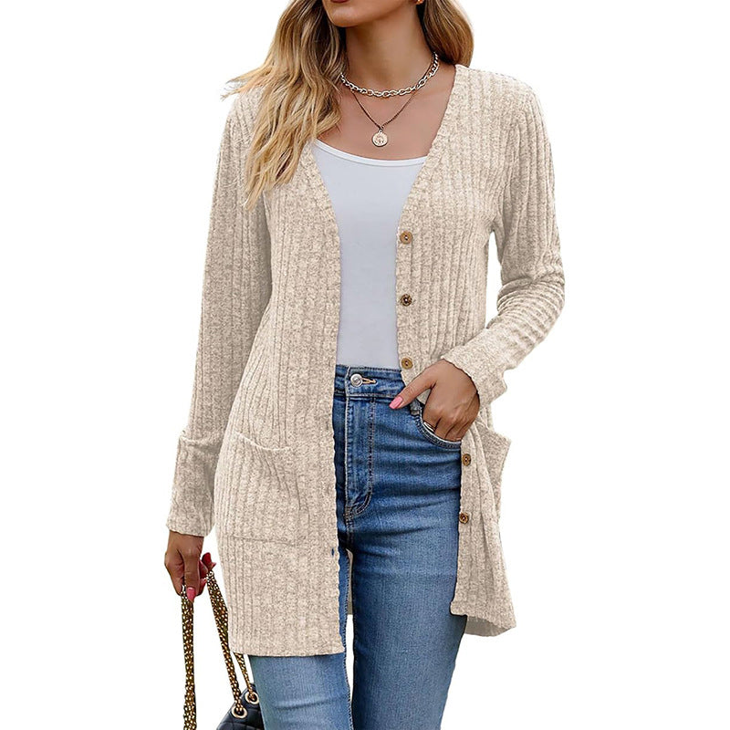 Strickjacke in mittellanger Länge mit Taschen