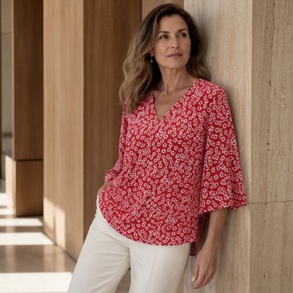 🌸 Blumenprint-Top mit Flügelärmeln – Leichter Baumwollstoff, bequemer Schnitt & verspielte Ärmel – Ideal für Frühling, Sommer & elegante Stunden