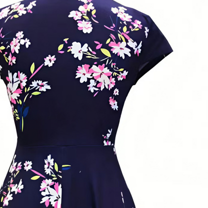 👗🌼Nur kurze Zeit – 50 % Rabatt！💖Elegantes bedrucktes Damenkleid mit Taschen