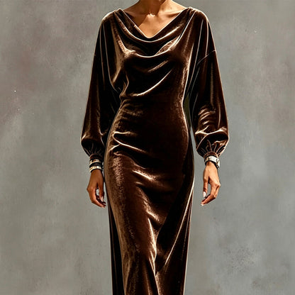 👗🍁Herbst-Neuheiten – 50 % Rabatt！🤎Elegantes Samtkleid mit Wasserfallkragen für Damen