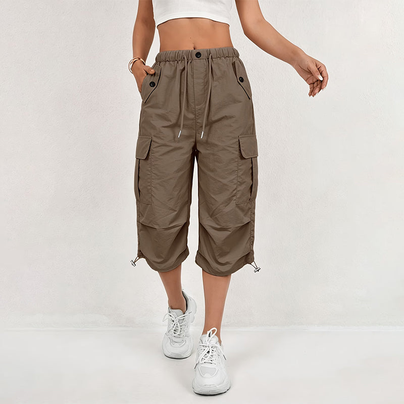 👖 Leichte Cargo-Caprihose für Damen – Schnelltrocknend, atmungsaktiv & mit praktischen Taschen | Perfekt für Outdoor, Reisen & warme Tage – Jetzt -50%!
