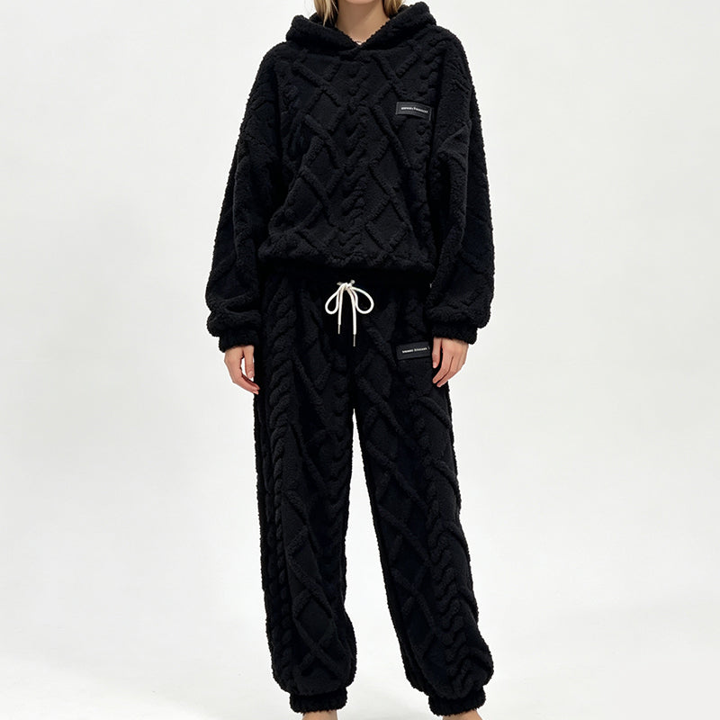 📢📢50%Rabatt!!!🎉✨Plüsch-Zopfmuster-Kapuzenpullover & -Hosen-Set für Damen – Kuscheliger Plüsch, wärmendes Zopfmuster & perfekt aufeinander abgestimmt
