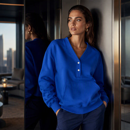 📢📢50% Rabatt!!! 🎉✨ Legeres Damen-Sweatshirt mit V-Ausschnitt & Knöpfen – Lässiger V-Ausschnitt, praktische Knopfleiste und weiches Material – perfekt für einen entspannten Look im Alltag & in der Freizeit. Jetzt -50%!