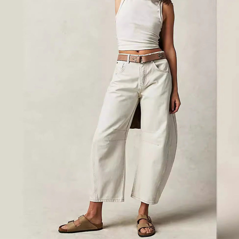 📢📢50% Rabatt!!! 🎉✨ Damen Retro-Jeans mit mittlerer Taille & gebogenem weitem Bein – Stylischer Retro-Schnitt, schmeichelhafte mittlere Taille und elegante weite Beine – perfekt für einen trendigen Look im Alltag & in der Freizeit. Jetzt -50%!