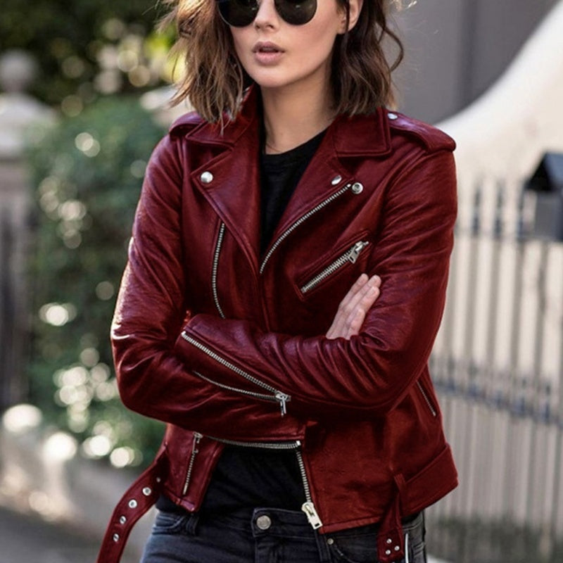 🏍️ Bikerjacke – Komfort & Edgy-Style vereint – Perfekt für alle, die rebellische Looks und hochwertige Materialien lieben – der kurze Schnitt und das PU-Leder verleihen der Jacke einen coolen, individuellen Charakter. Jetzt 50% Rabatt! versandfrei