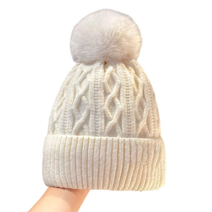 🧢 Hochwertige Wintermütze im kuscheligen Design – Angenehmes Tragegefühl, moderne Passform und durchdachte Details – ein Must-have für deine Wintergarderobe. Jetzt 50% Rabatt!