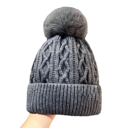 🧢 Hochwertige Wintermütze im kuscheligen Design – Angenehmes Tragegefühl, moderne Passform und durchdachte Details – ein Must-have für deine Wintergarderobe. Jetzt 50% Rabatt!