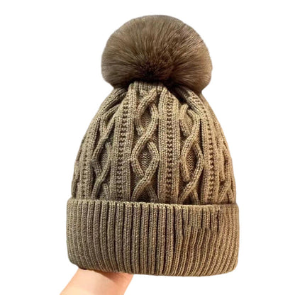 🧢 Hochwertige Wintermütze im kuscheligen Design – Angenehmes Tragegefühl, moderne Passform und durchdachte Details – ein Must-have für deine Wintergarderobe. Jetzt 50% Rabatt!